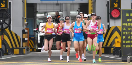 深圳海关全力保障全运会跨境马拉松比赛